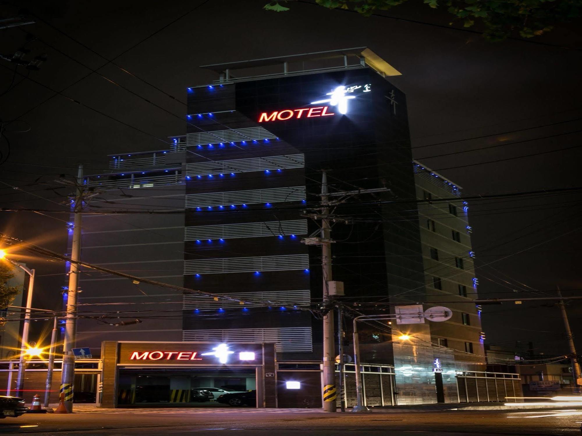 Hue Motel Busan Esterno foto
